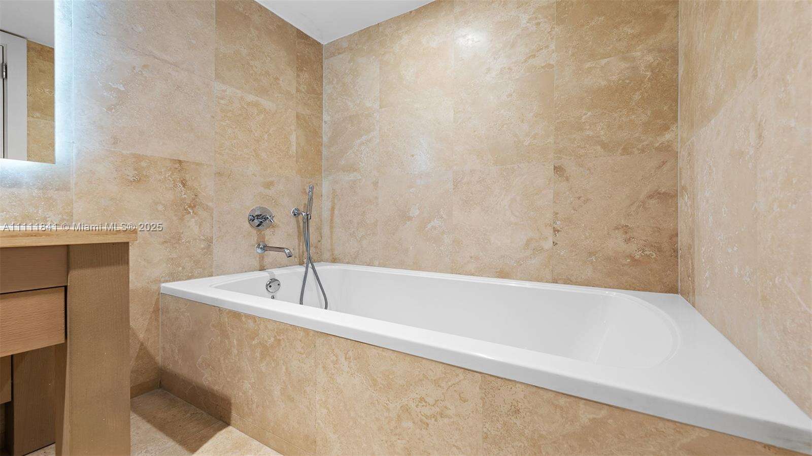 1 Hotel & Homes Unit #904 | Picture 38