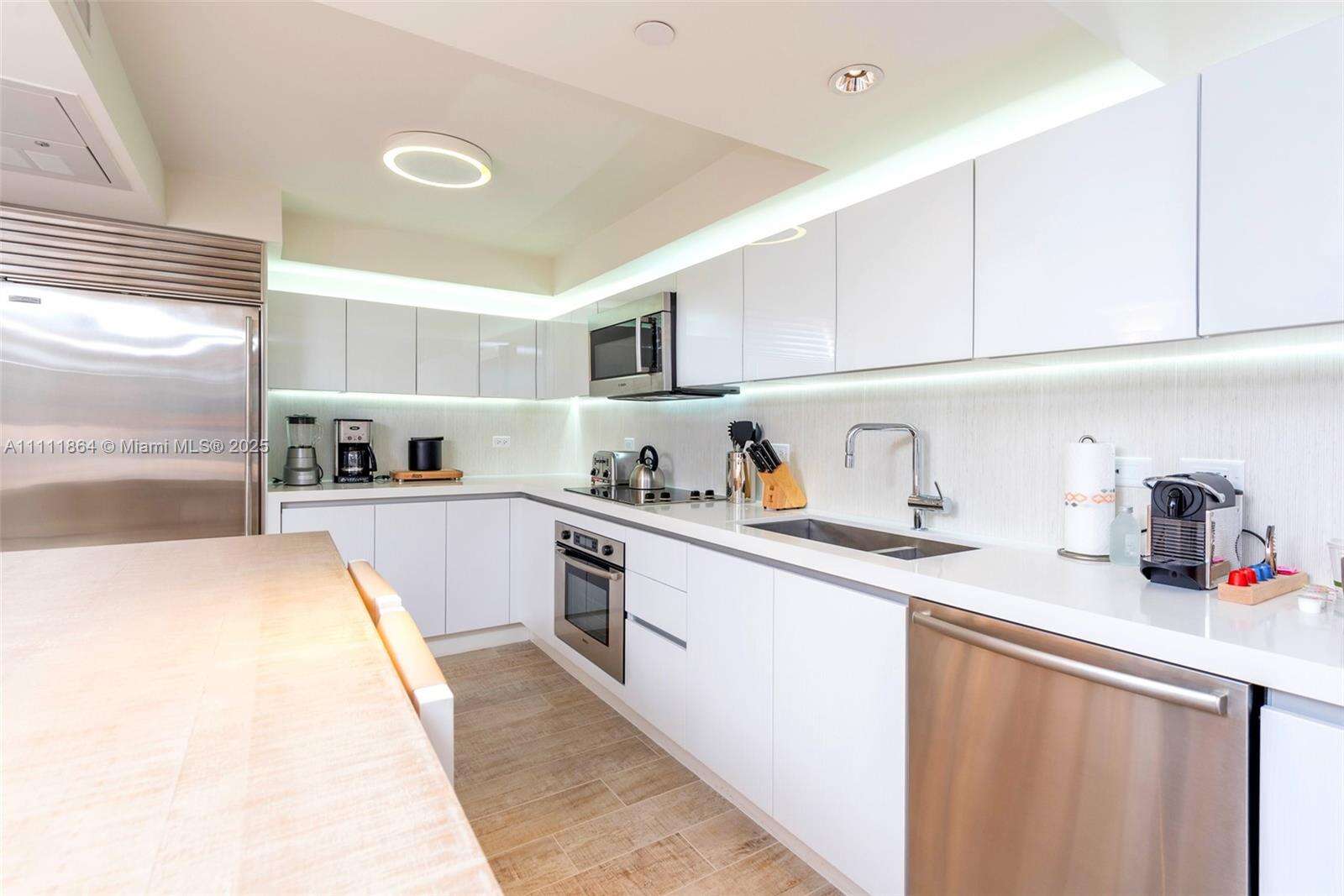 1 Hotel & Homes Unit #906 | Picture 15