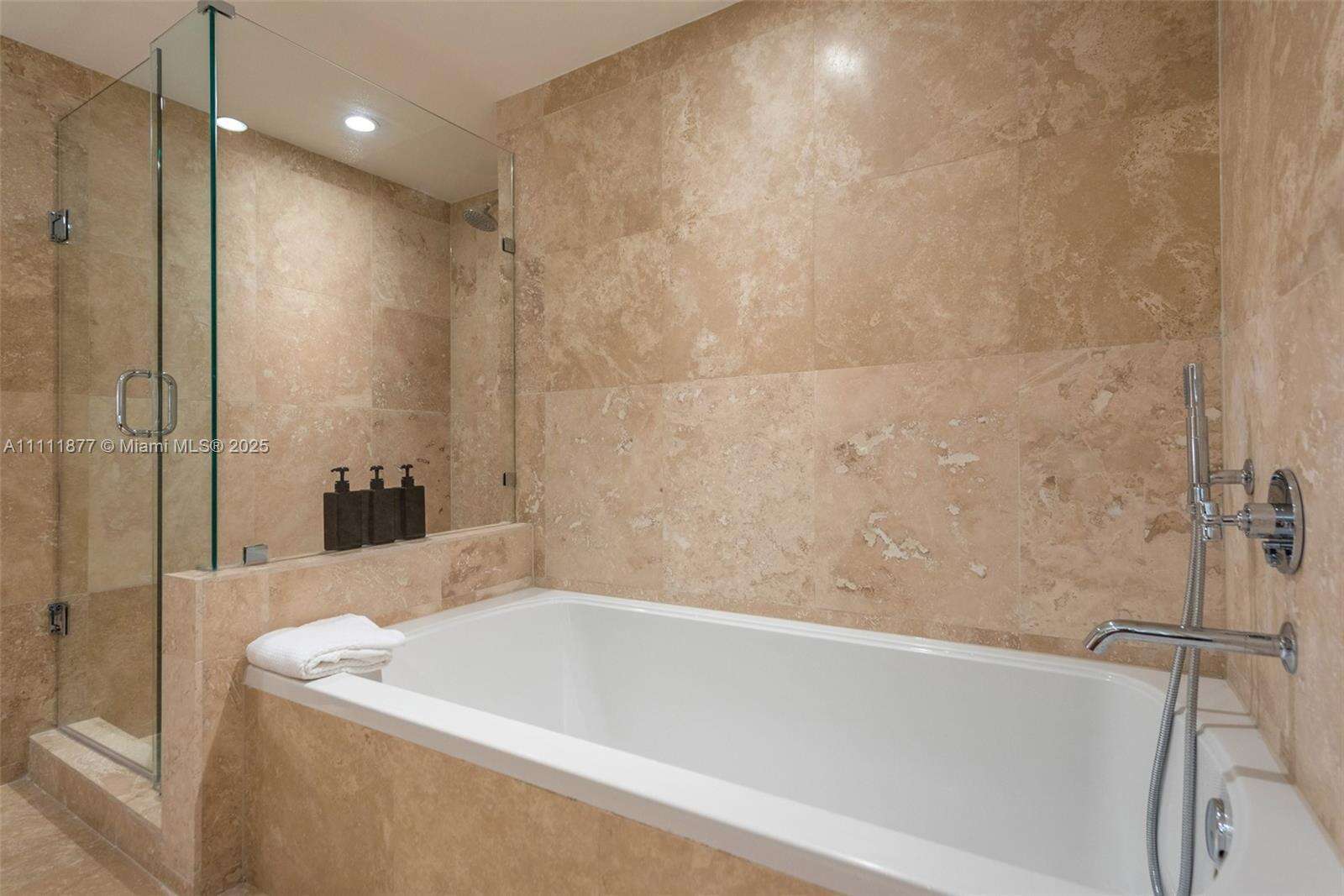1 Hotel & Homes Unit #915 | Picture 11