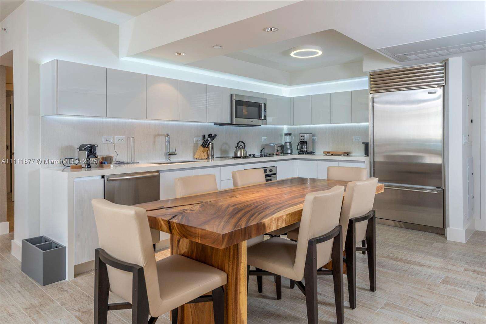 1 Hotel & Homes Unit #915 | Picture 15