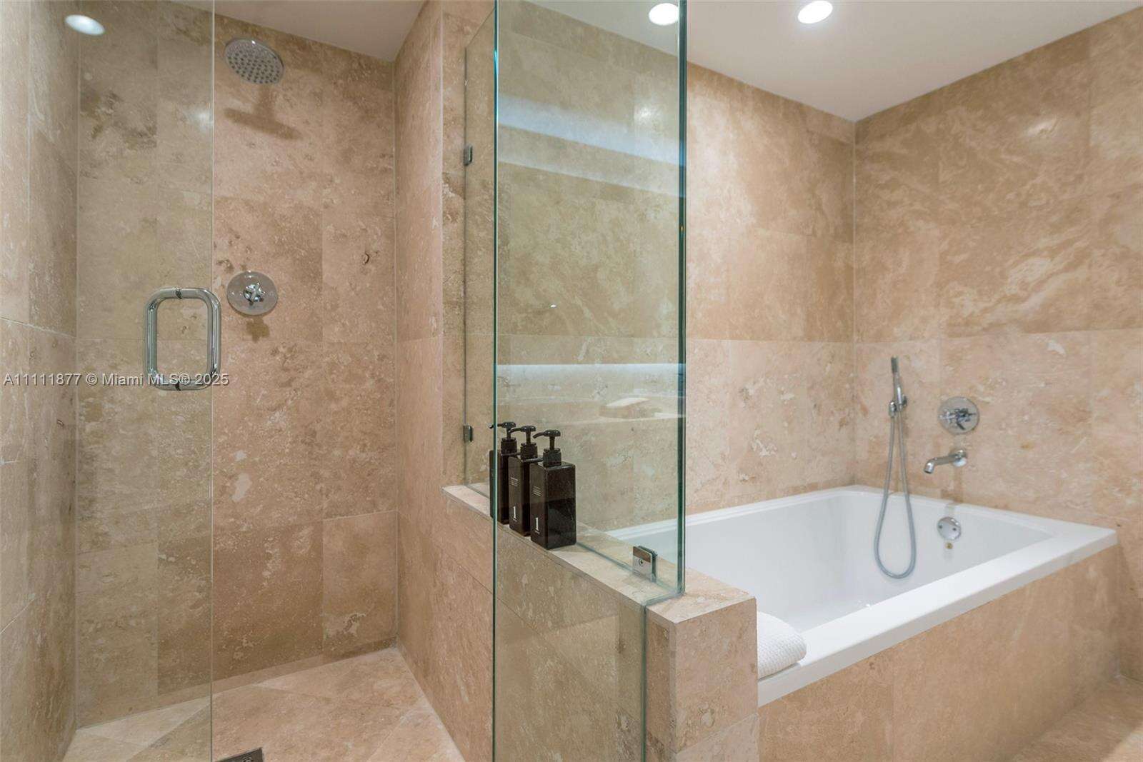 1 Hotel & Homes Unit #915 | Picture 5