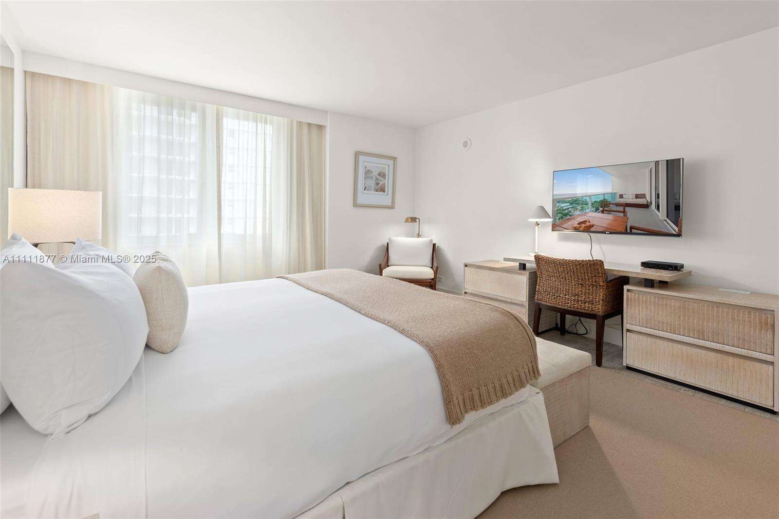 1 Hotel & Homes Unit #915 | Picture 7