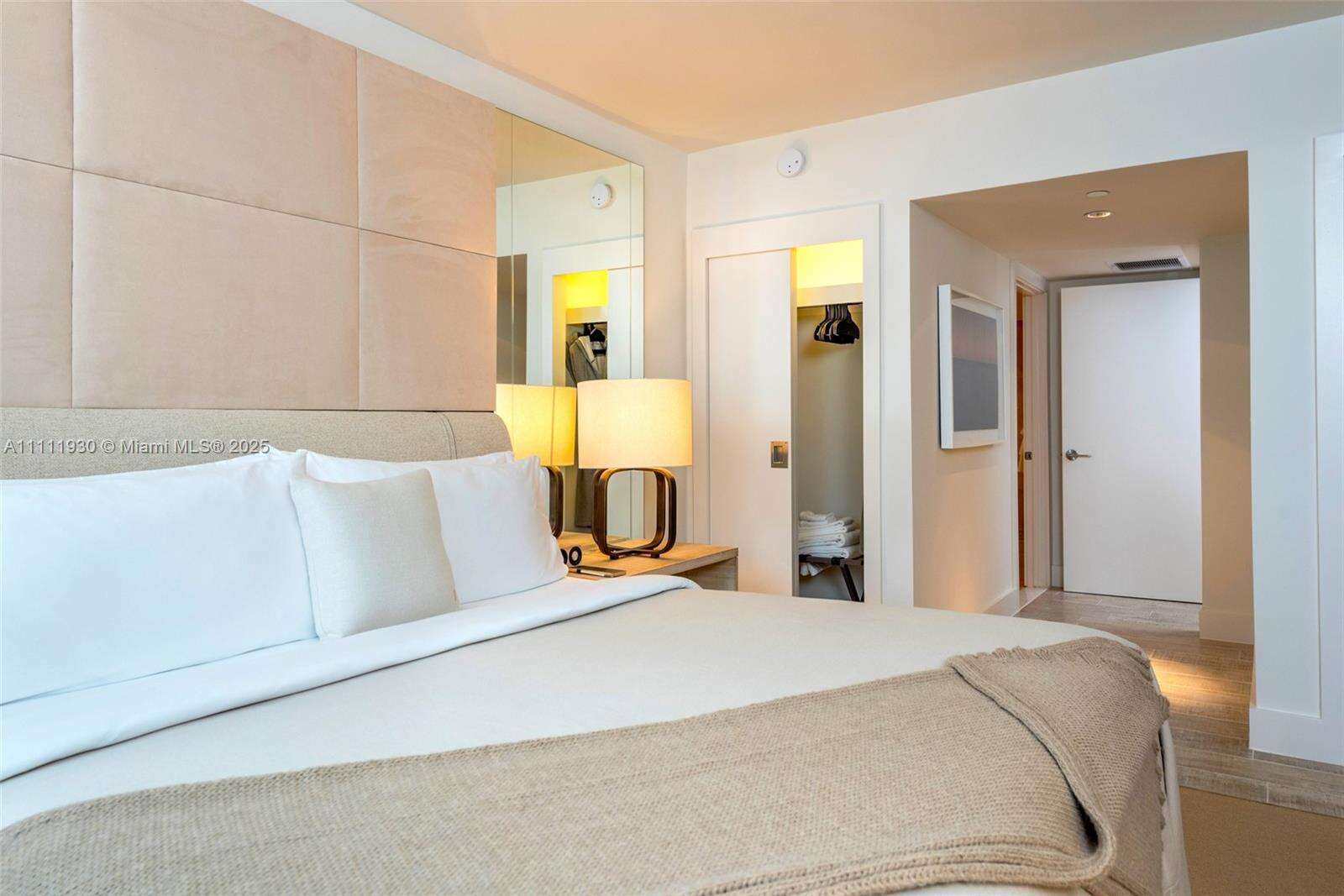 1 Hotel & Homes Unit #1106 | Picture 5