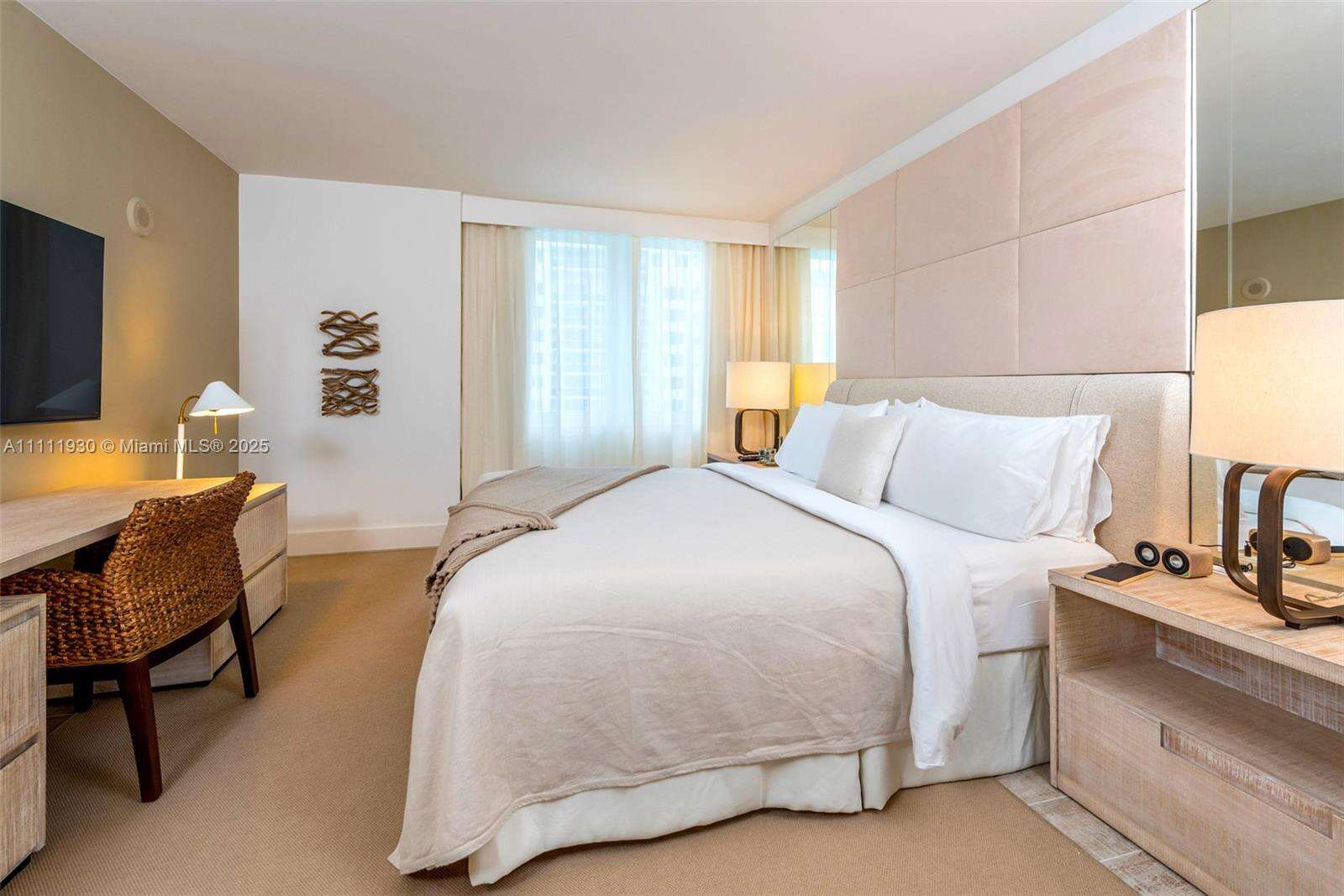 1 Hotel & Homes Unit #1106 | Picture 9