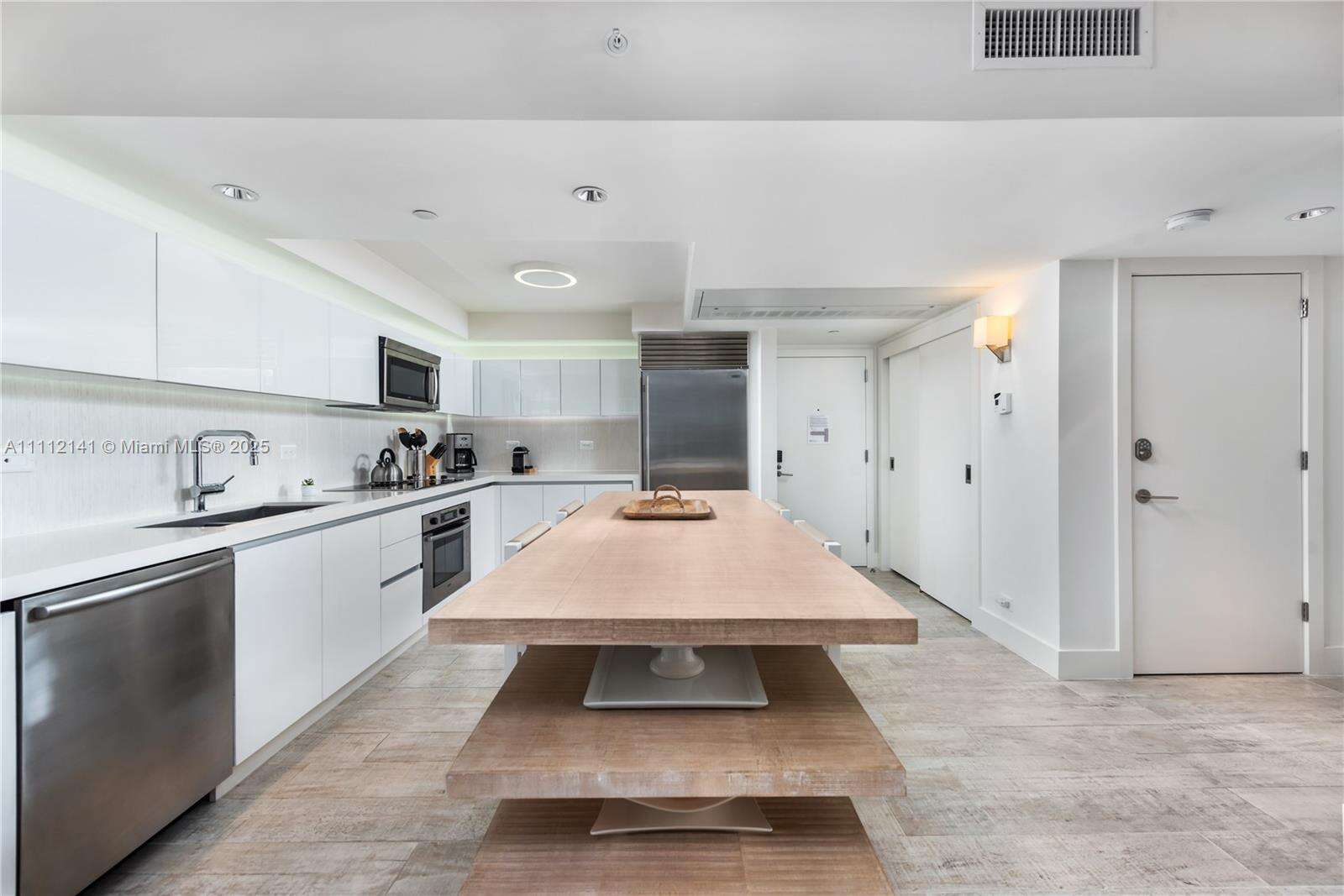 1 Hotel & Homes Unit #1208 | Picture 12
