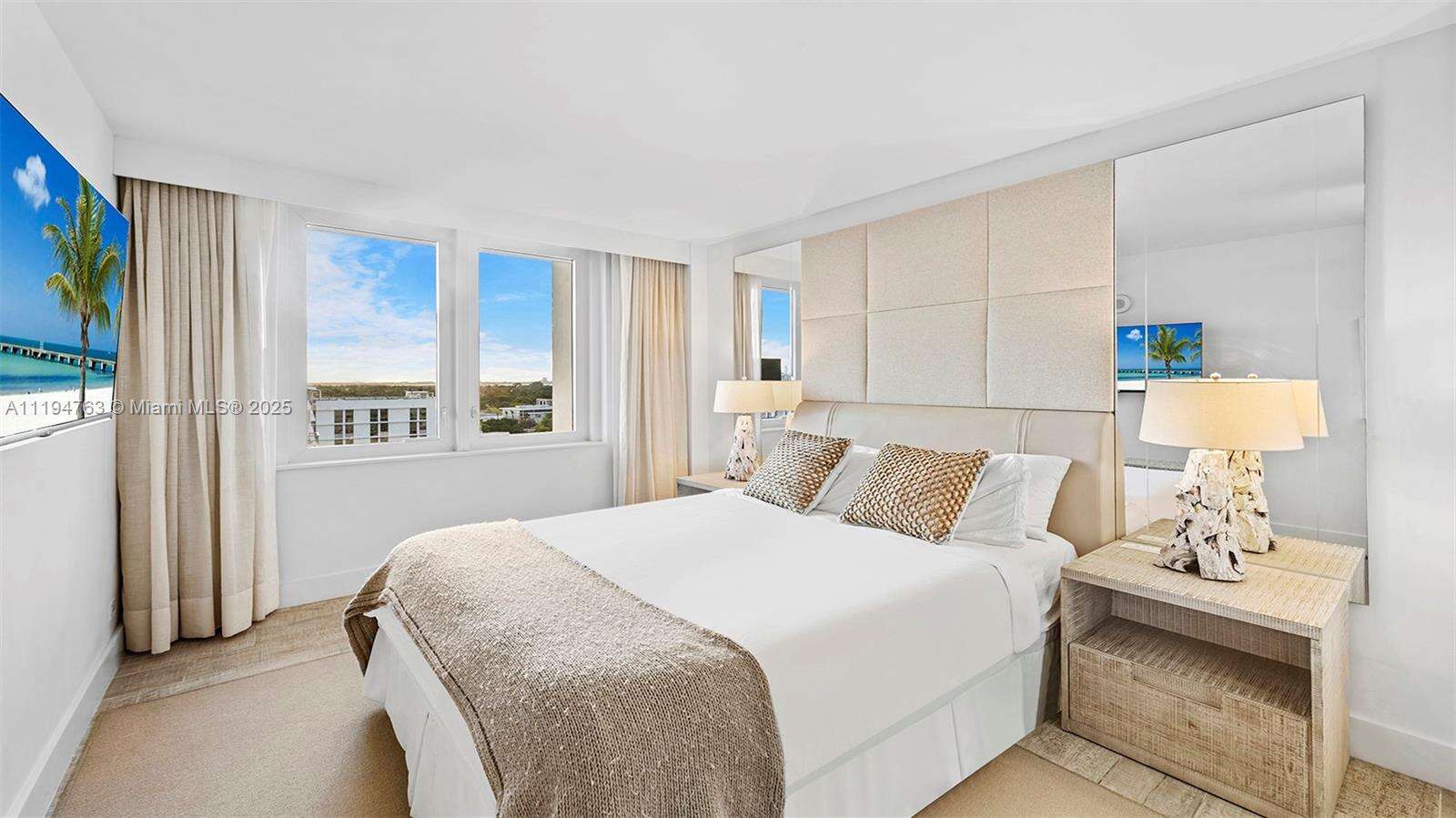 1 Hotel & Homes Unit #945 | Picture 10