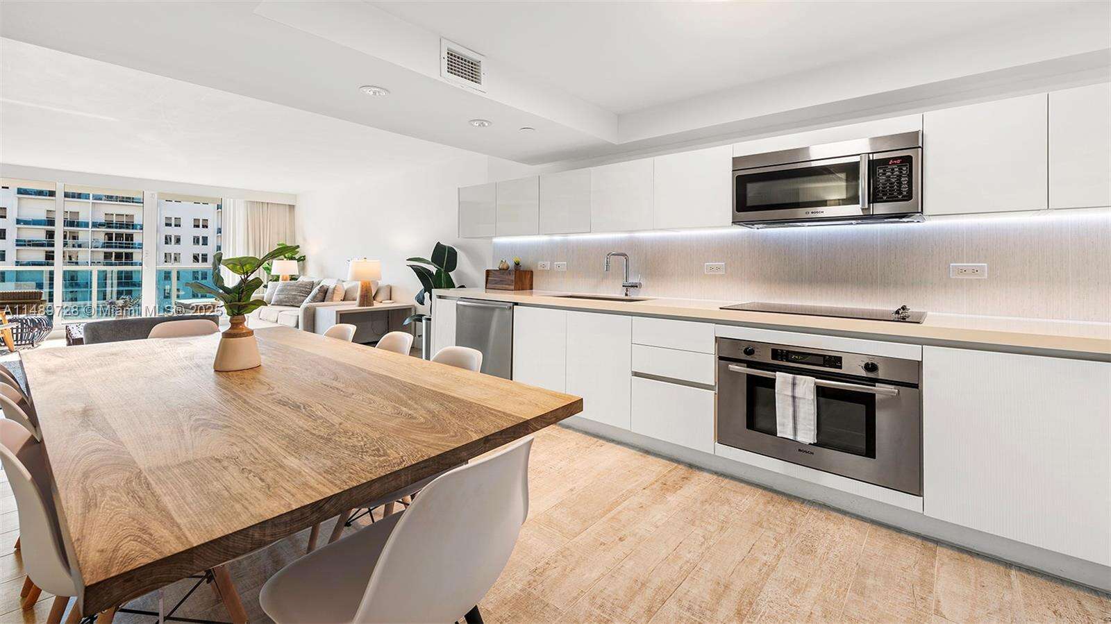 1 Hotel & Homes Unit #1412 | Picture 15