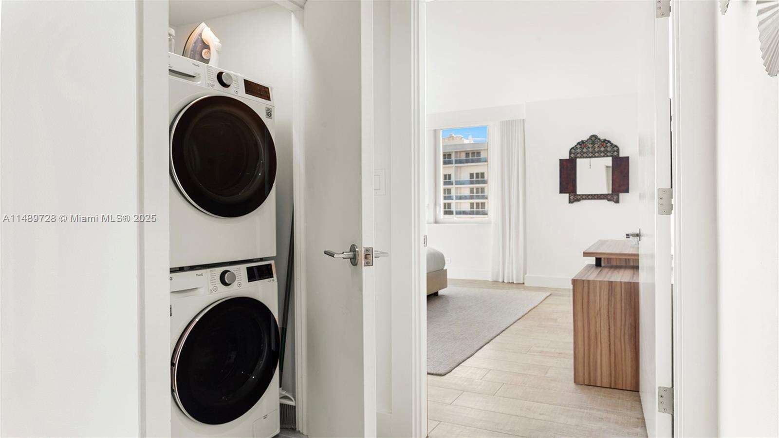 1 Hotel & Homes Unit #1412 | Picture 20