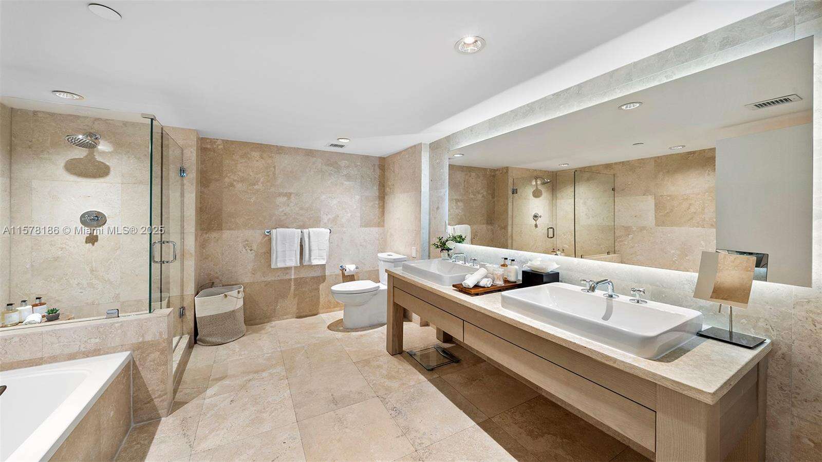 1 Hotel & Homes Unit #1545 | Picture 23