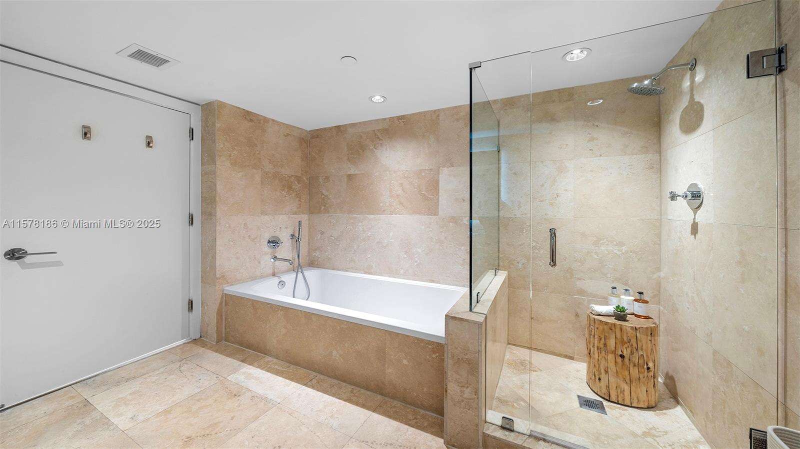 1 Hotel & Homes Unit #1545 | Picture 25