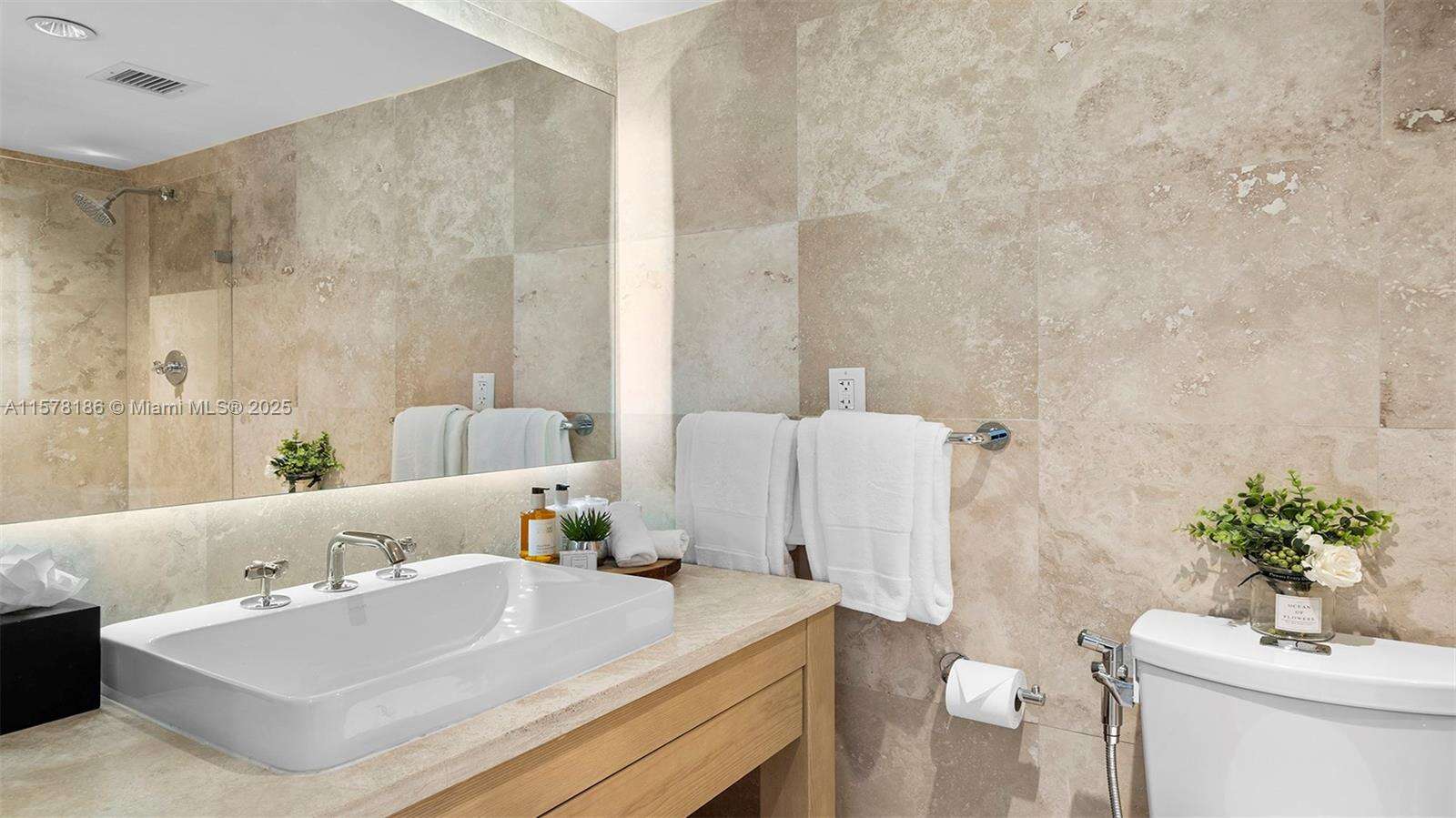 1 Hotel & Homes Unit #1545 | Picture 31