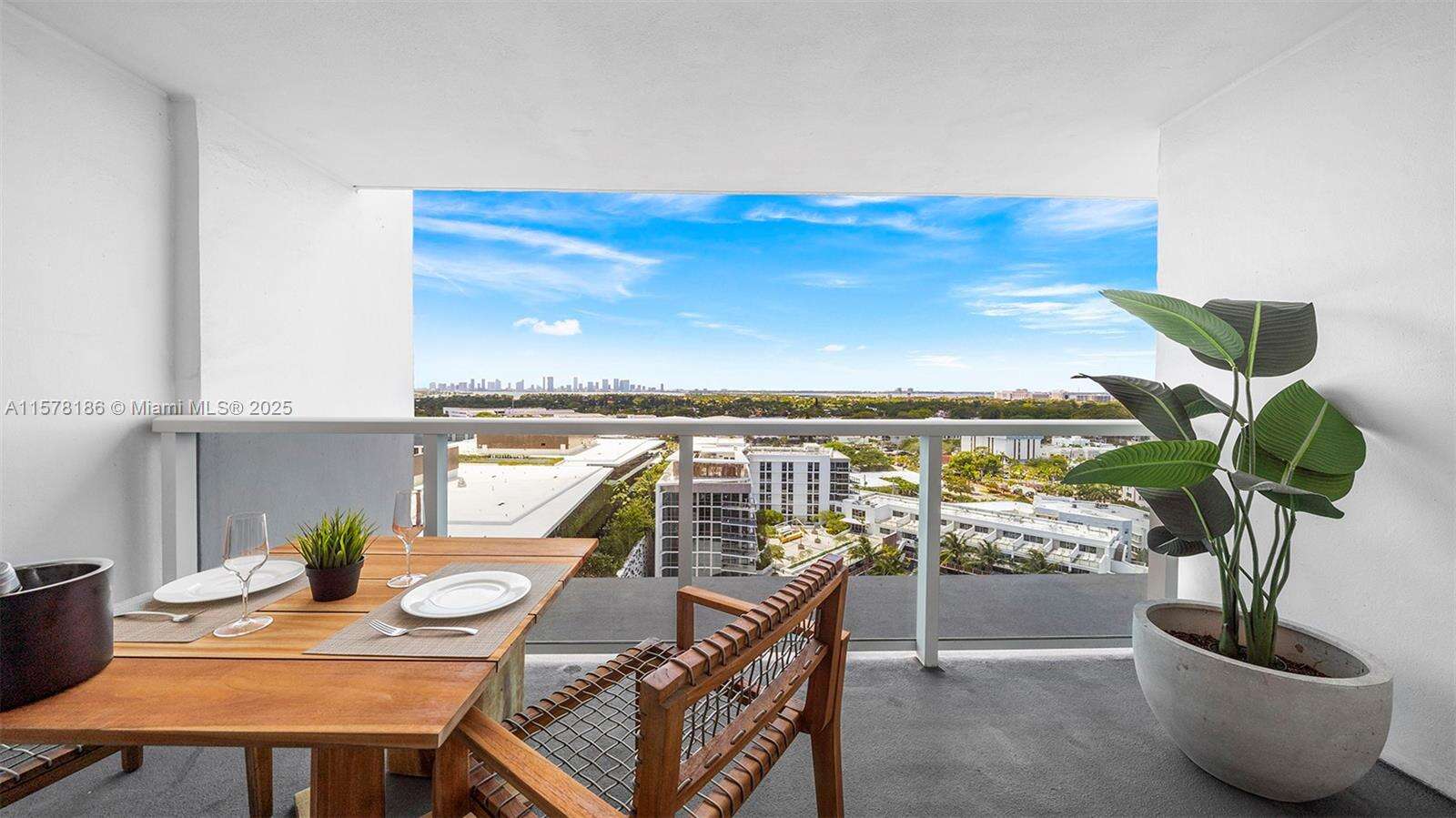 1 Hotel & Homes Unit #1545 | Picture 35