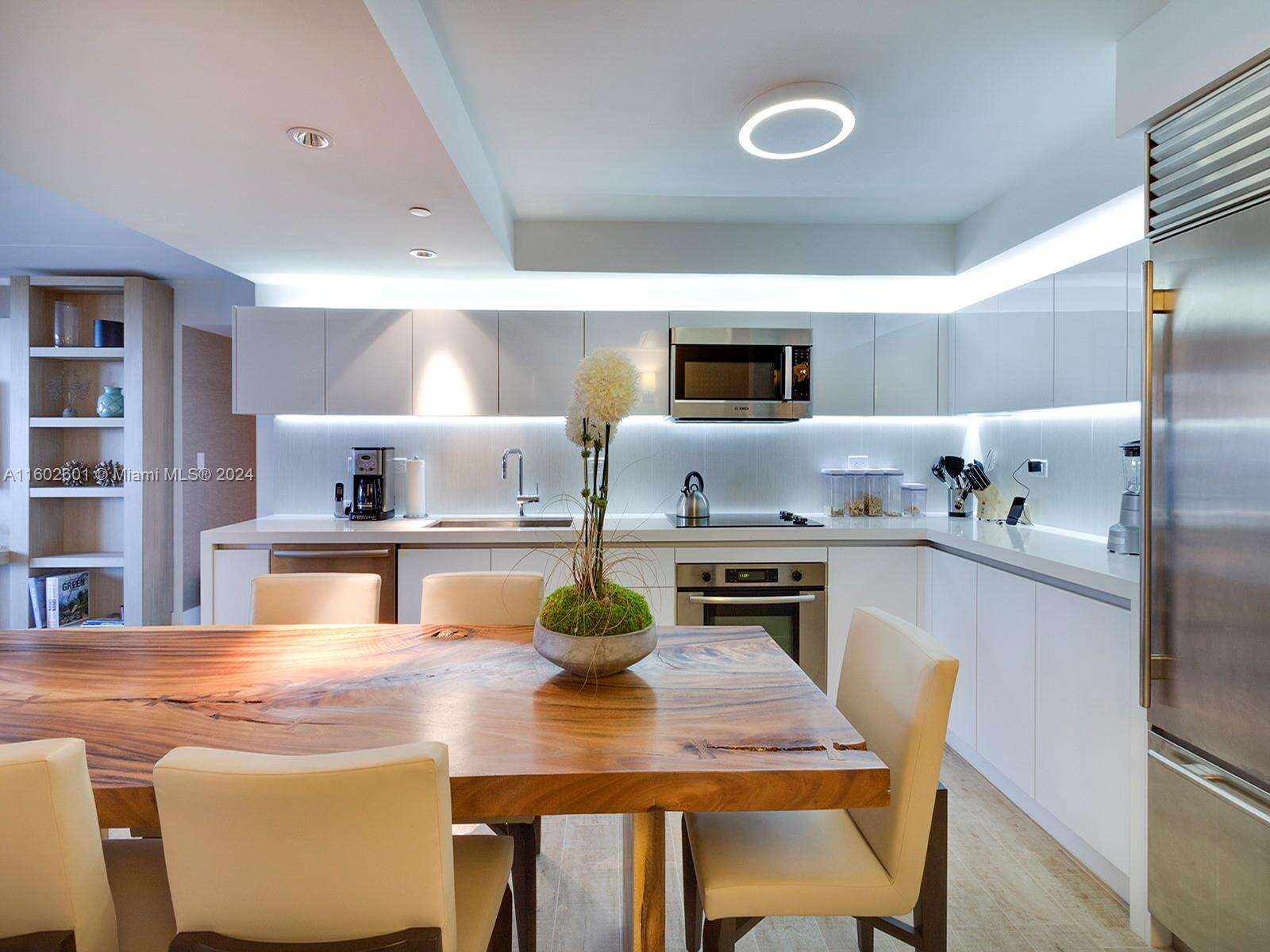 1 Hotel & Homes Unit #1207 | Picture 6