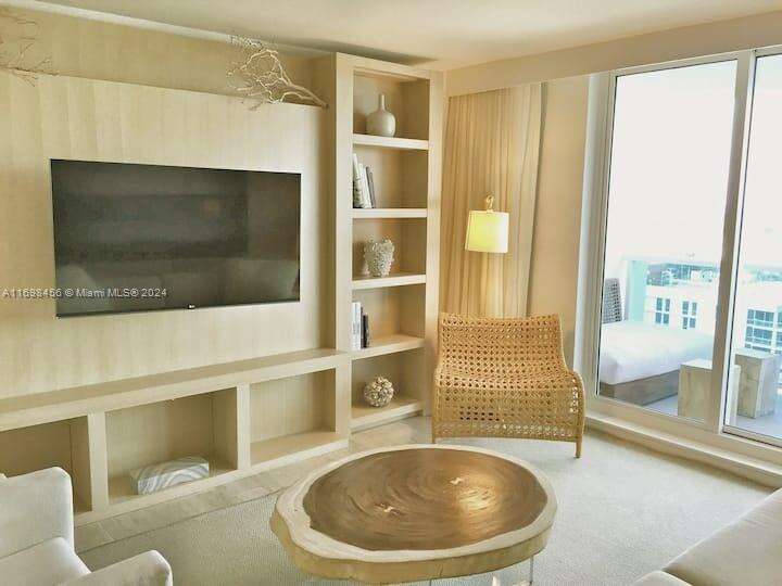 1 Hotel & Homes Unit #1421 | Picture 17