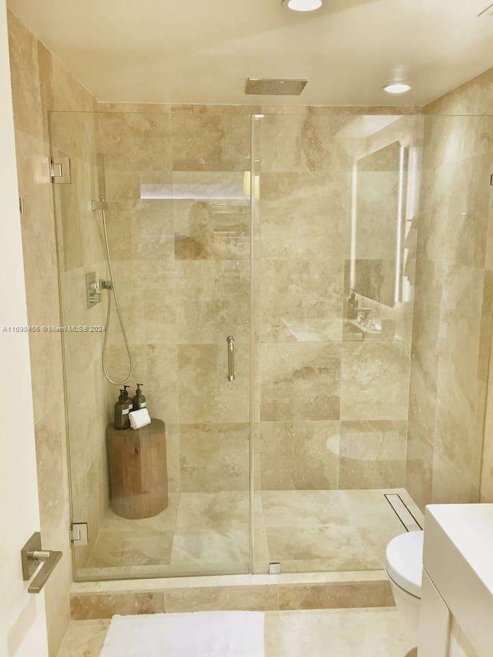 1 Hotel & Homes Unit #1421 | Picture 31