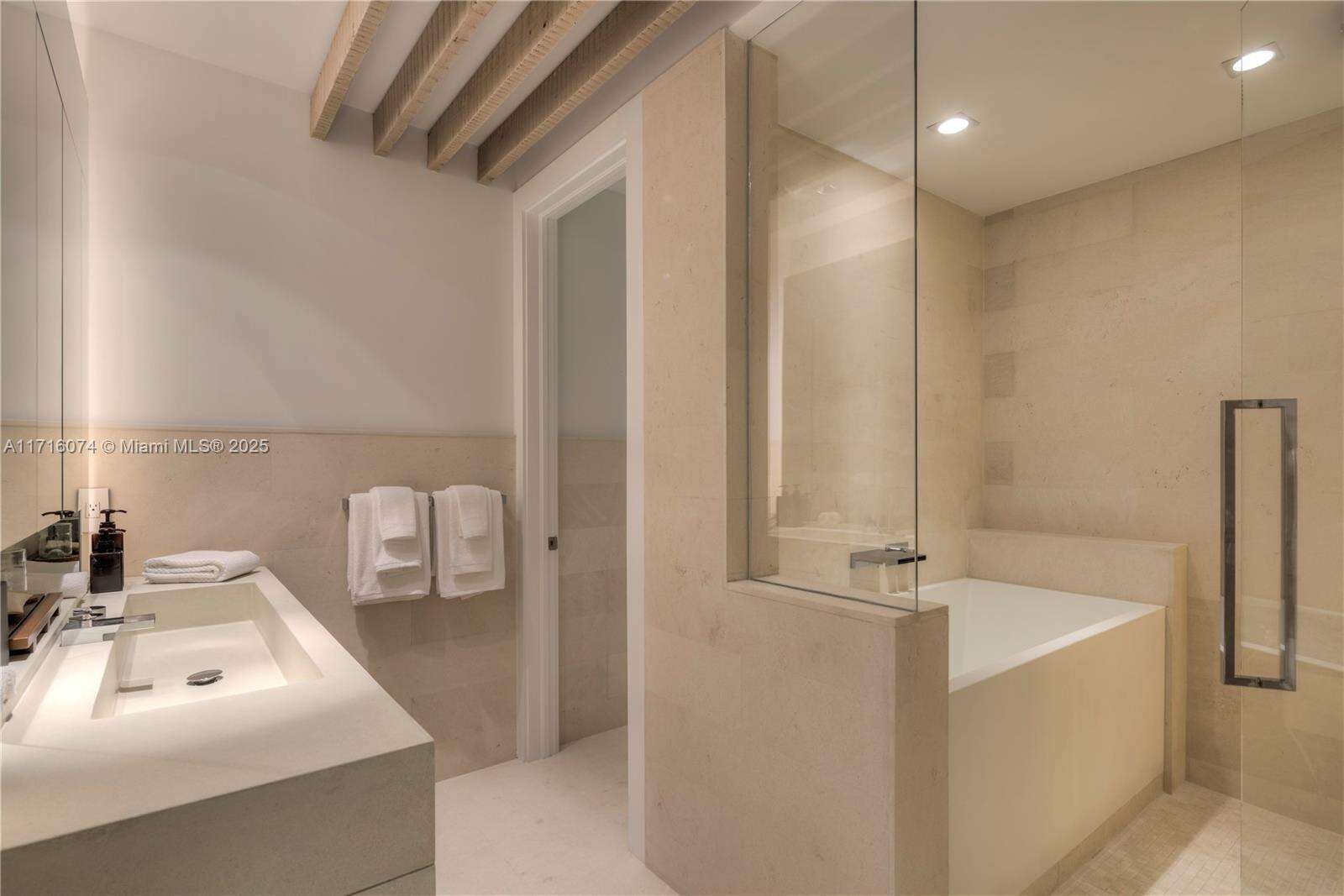 1 Hotel & Homes Unit #PH-1720 | Picture 30