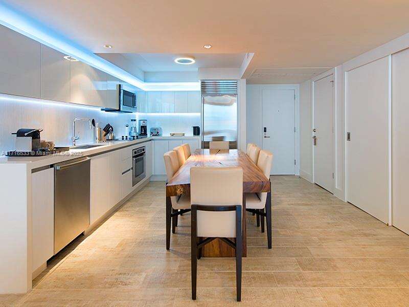 1 Hotel & Homes Unit #1540 | Picture 7