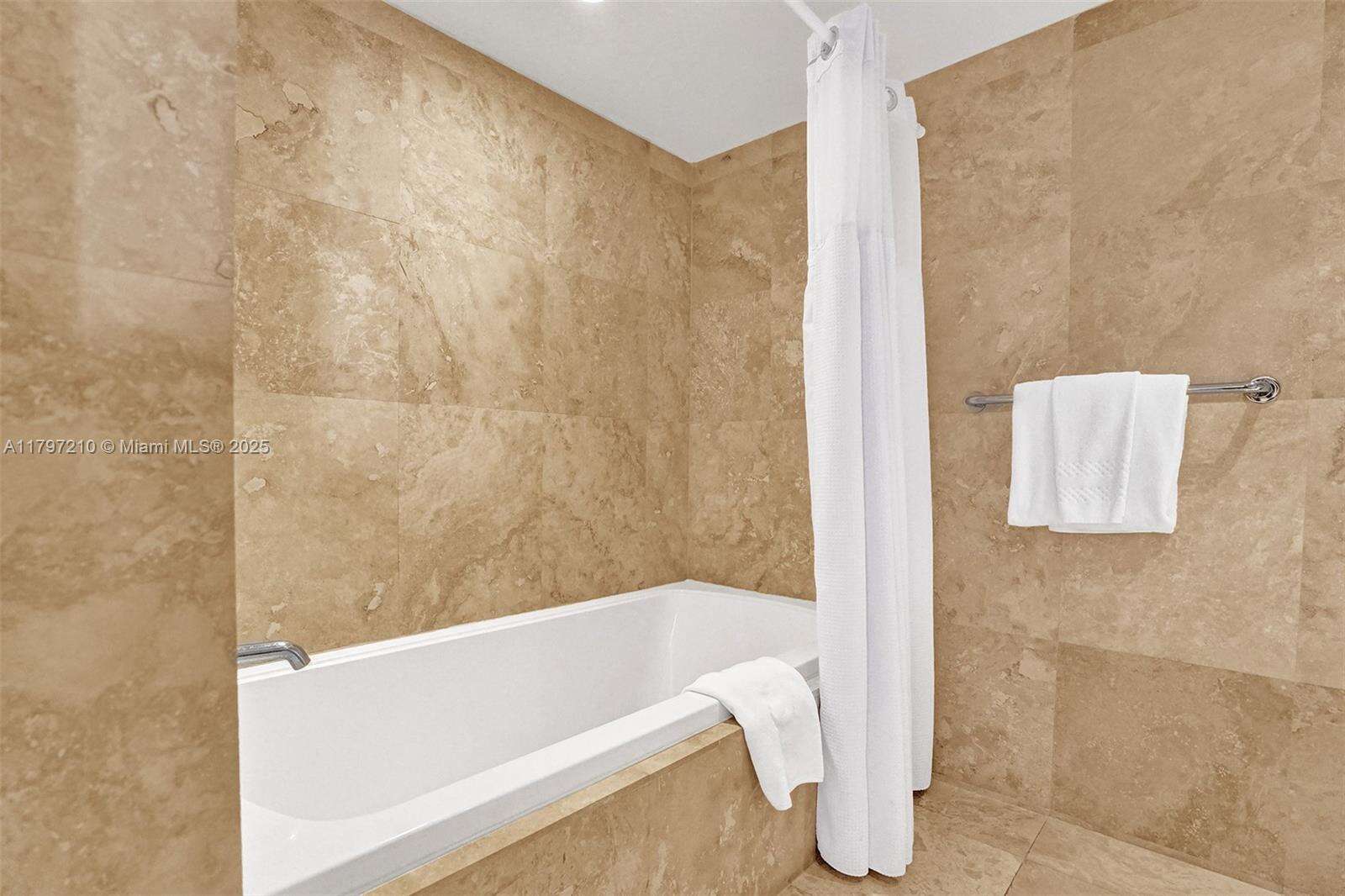 1 Hotel & Homes Unit #1121 | Picture 23