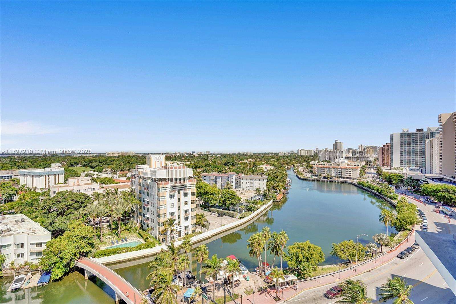 1 Hotel & Homes Unit #1121 | Picture 32