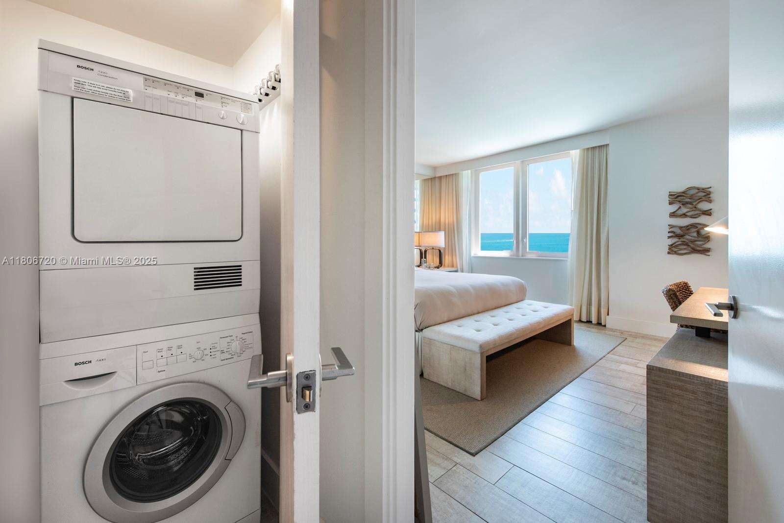 1 Hotel & Homes Unit #1012 | Picture 9