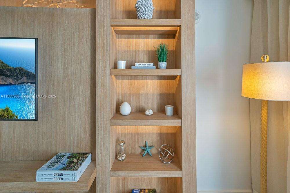 1 Hotel & Homes Unit #1204 | Picture 21