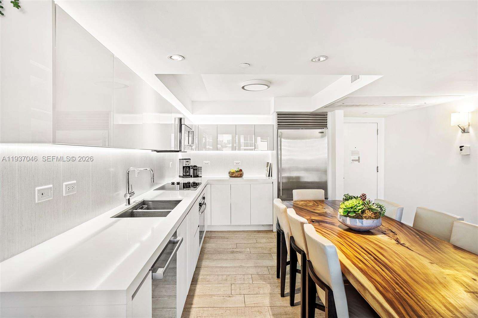 1 Hotel & Homes Unit #1207 | Picture 13