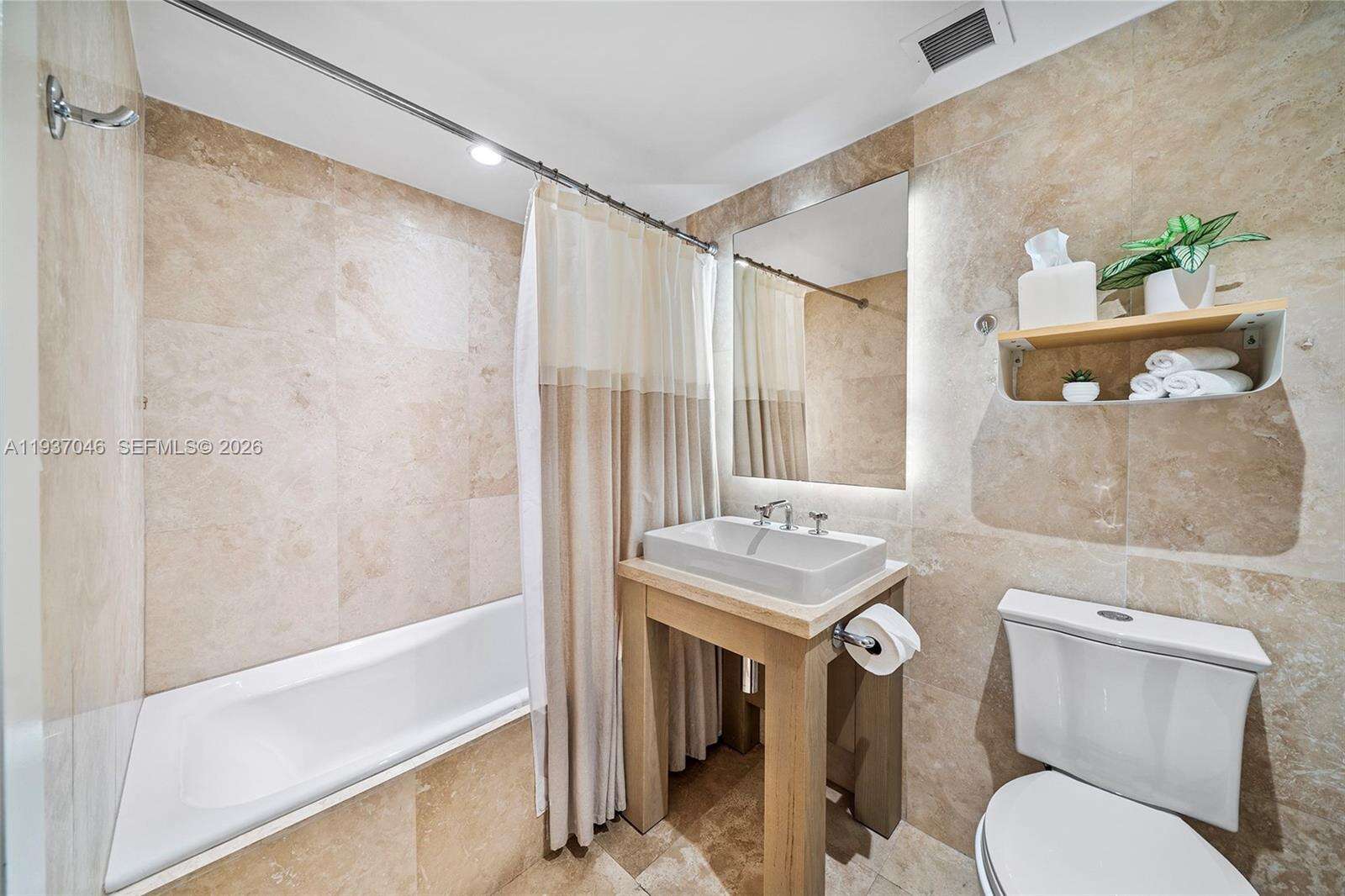 1 Hotel & Homes Unit #1207 | Picture 38