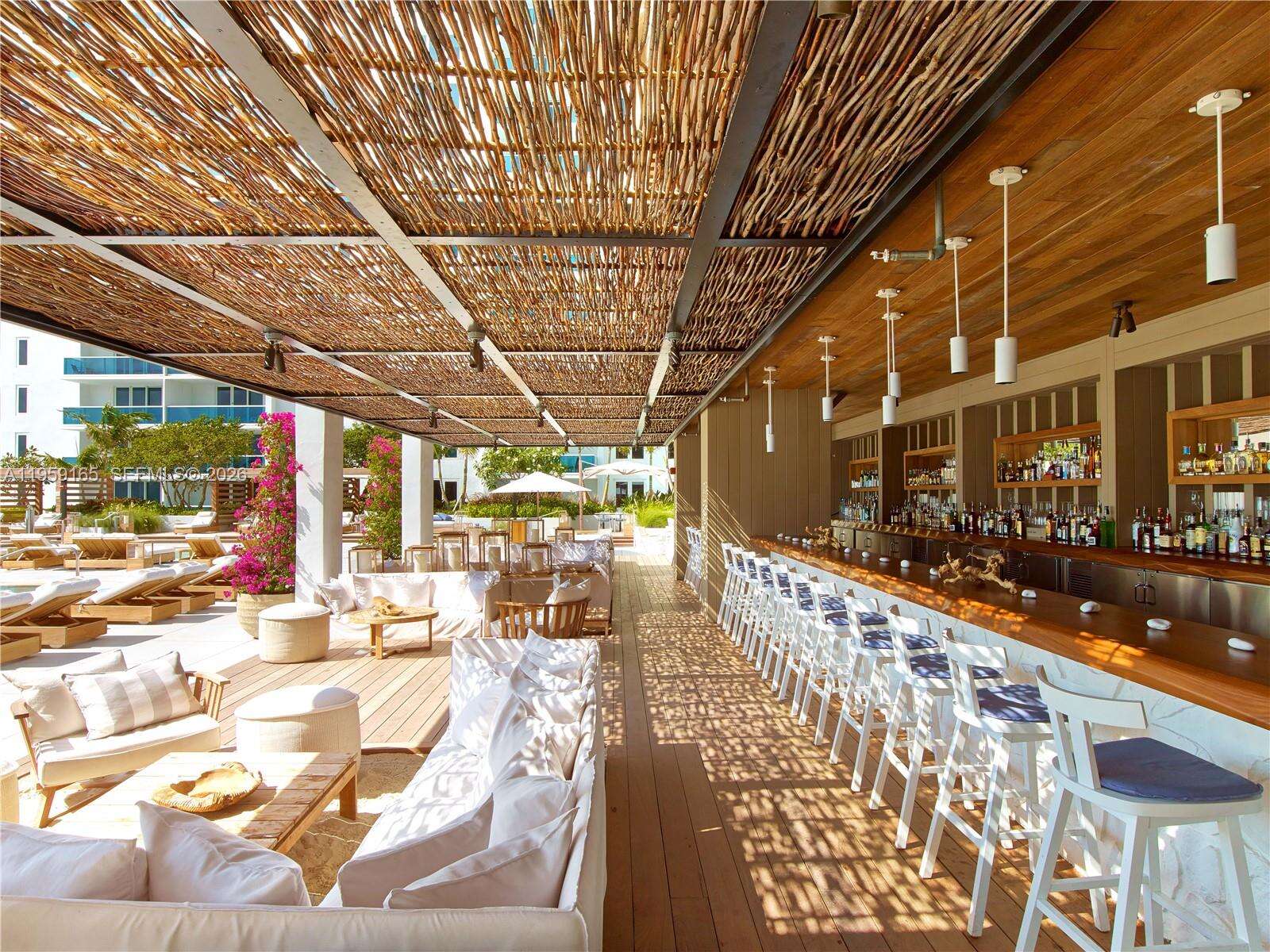 1 Hotel & Homes Unit #1007 | Picture 19