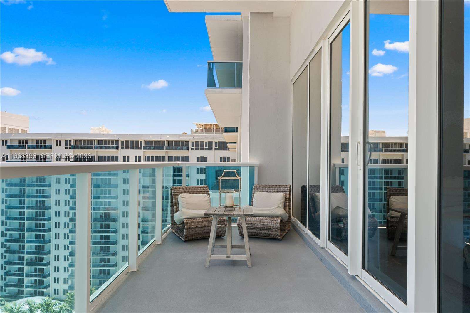 1 Hotel & Homes Unit #PH-1610 | Picture 29