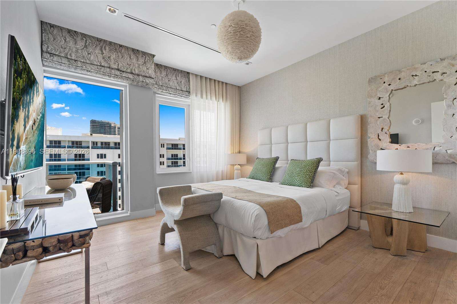 1 Hotel & Homes Unit #PH-1610 | Picture 36