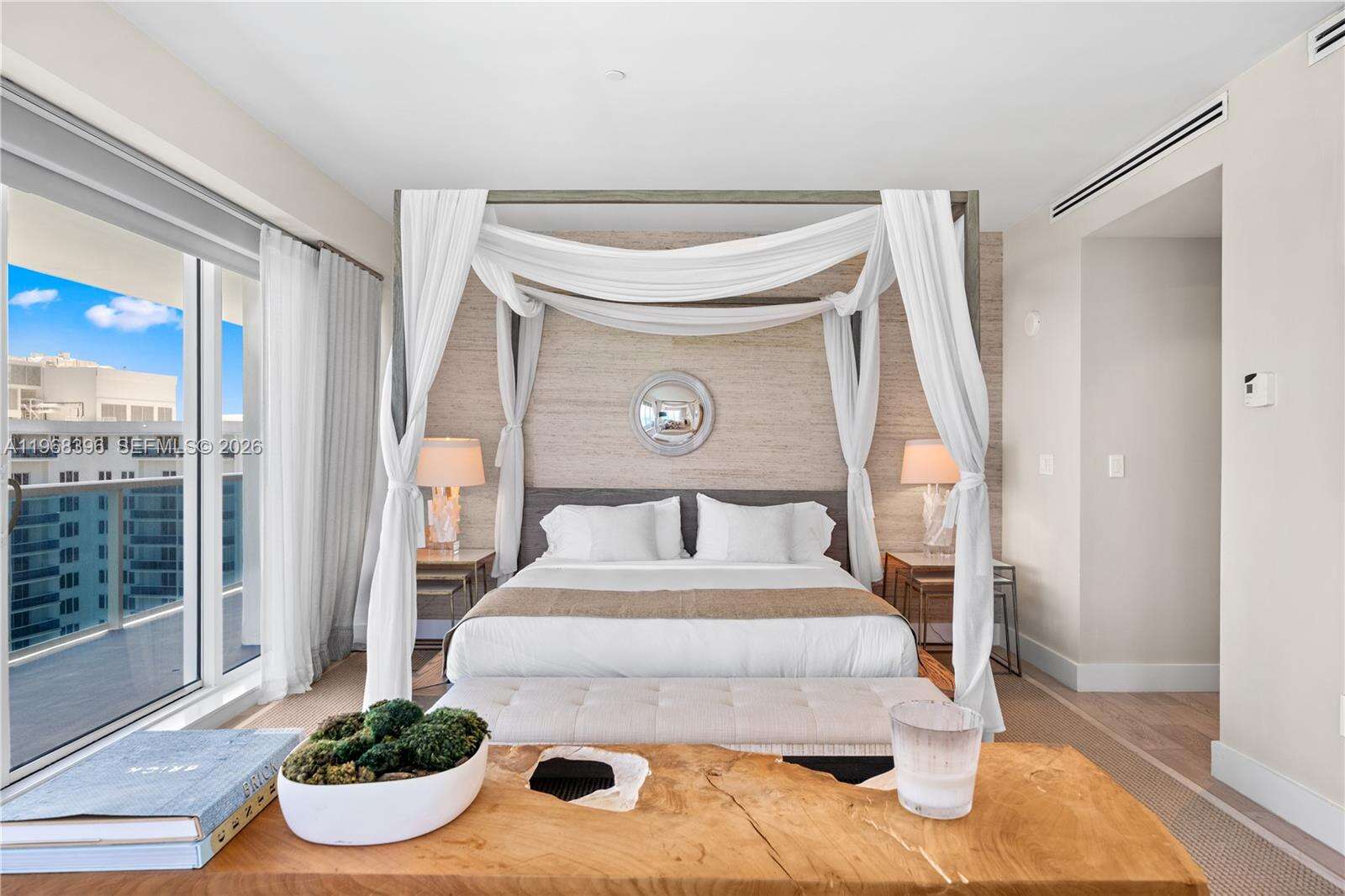 1 Hotel & Homes Unit #PH-1610 | Picture 43