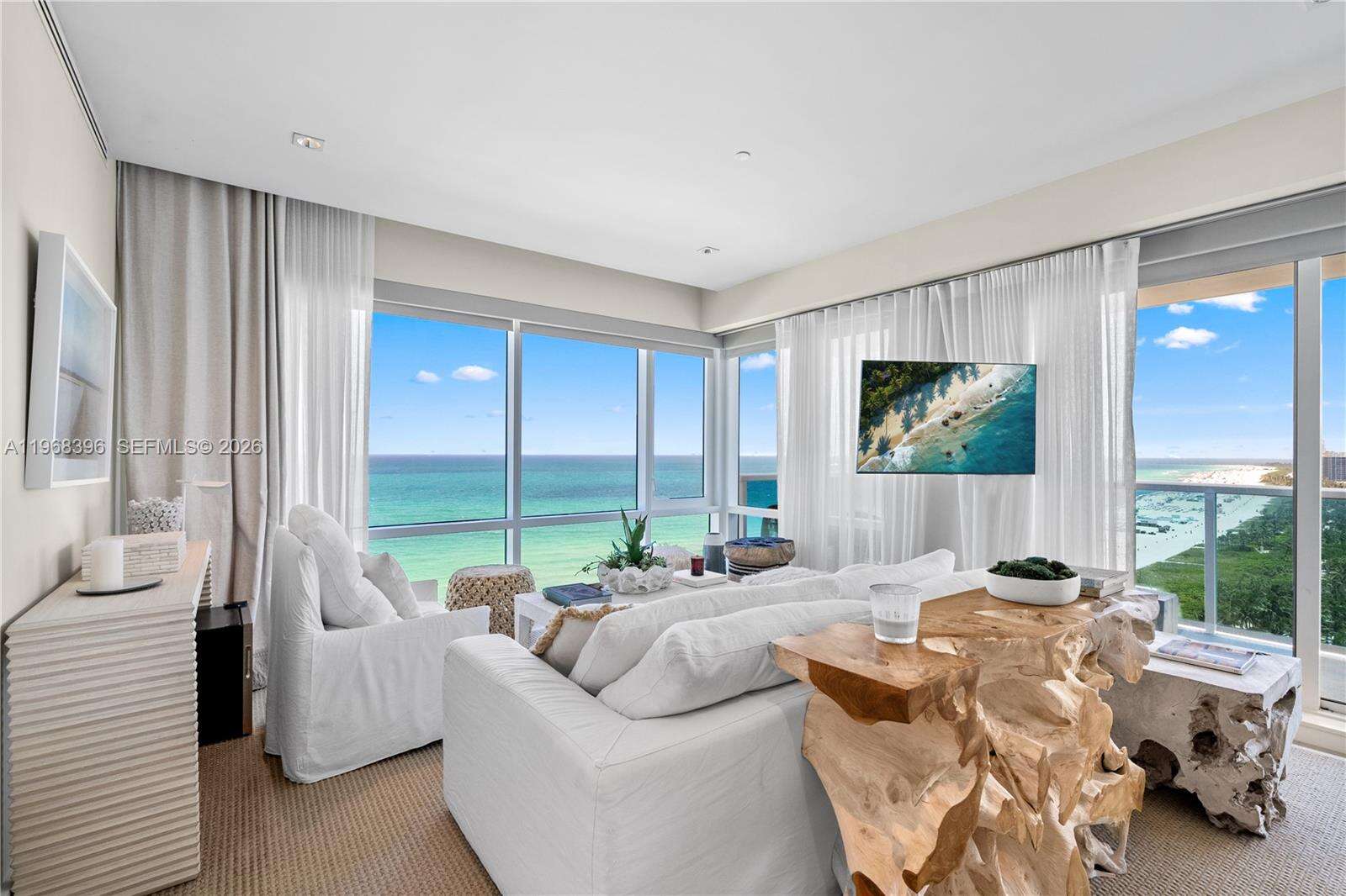 1 Hotel & Homes Unit #PH-1610 | Picture 48