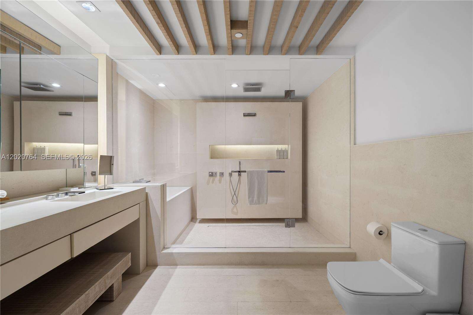 1 Hotel & Homes Unit #PH-1706 | Picture 14