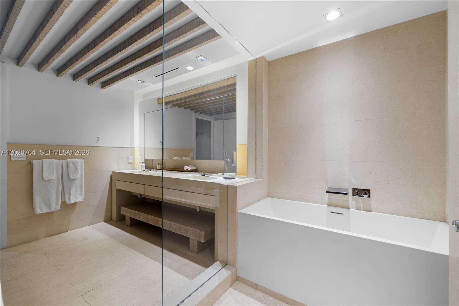 1 Hotel & Homes Unit #PH-1706 | Picture 15