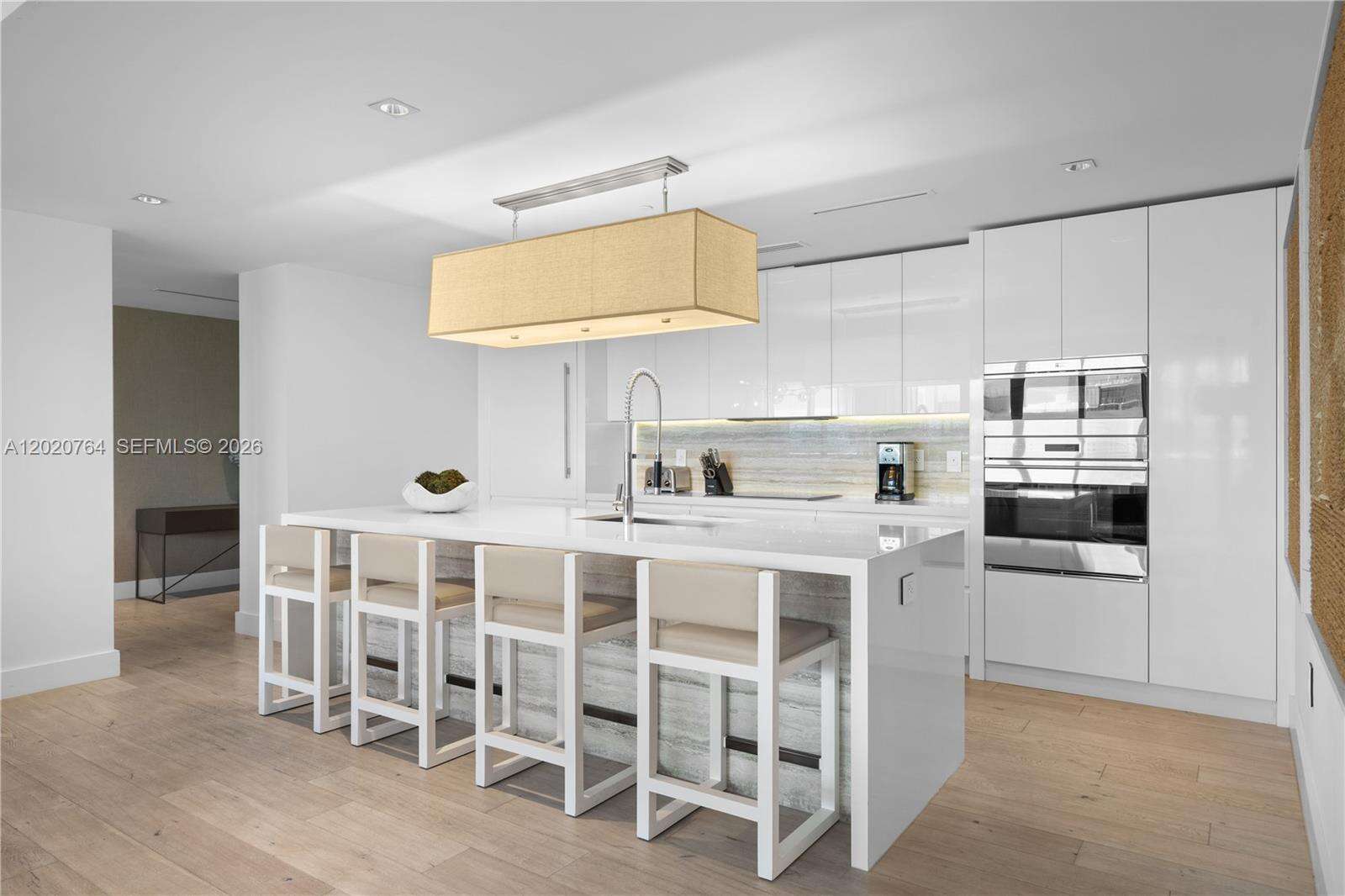 1 Hotel & Homes Unit #PH-1706 | Picture 7