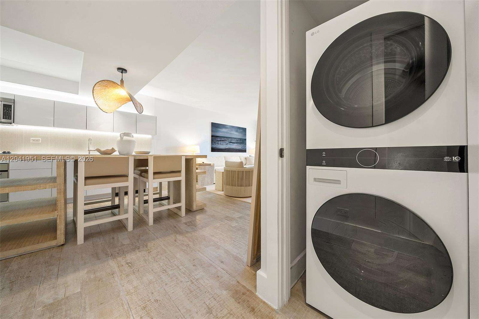 1 Hotel & Homes Unit #1213 | Picture 30